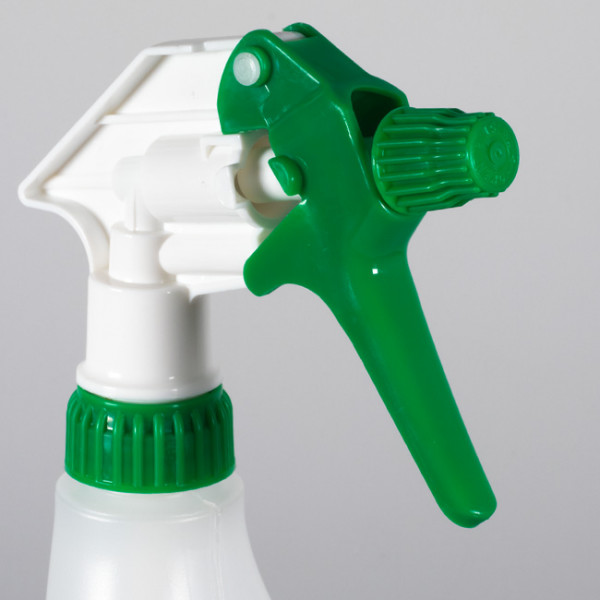 Tête de pulvérisateur bleue 600mL et contenants vides.