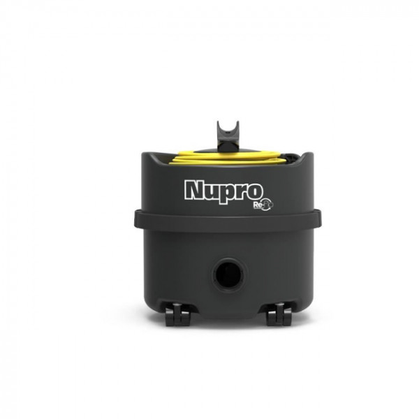 Aspirateur HENRY et nettoyeur efficaces.
