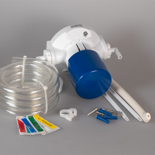 Pompe de dosage pour plonge manuelle