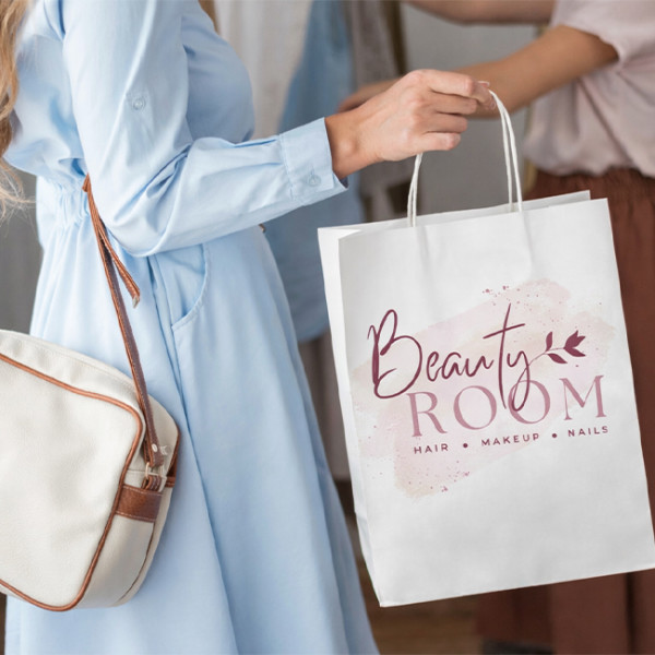 Sac en papier blanc personnalisé avec anses torsadées pour magasin