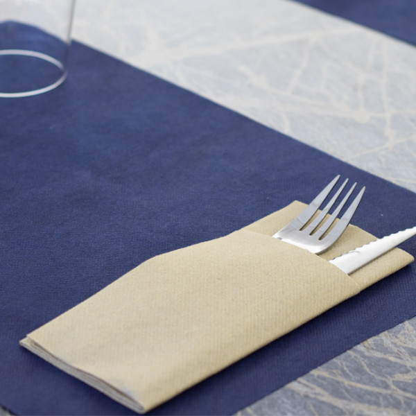 serviette soft kraft 40x40cm 55S016 aspect tissu pliage kangourou
