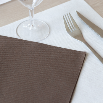 Serviette en soft aspect tissu chocolat 40 x 40