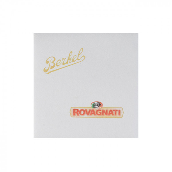 Serviette en intissé soft personnalisée avec logo